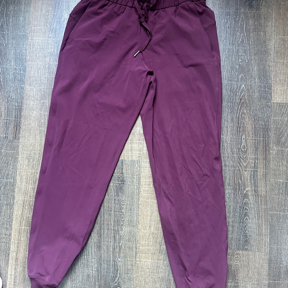 Lululemon joggers